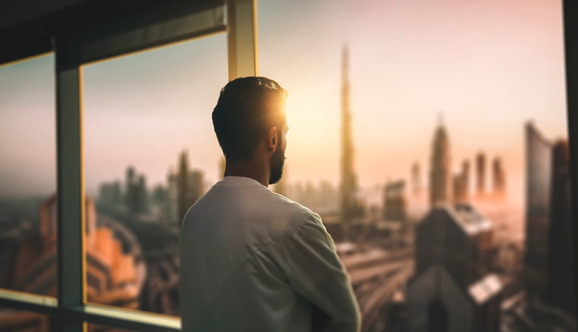 Fewer UAE professionals negotiate salaries as global competition rises